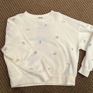 Gap embroidered floral sweatshirt